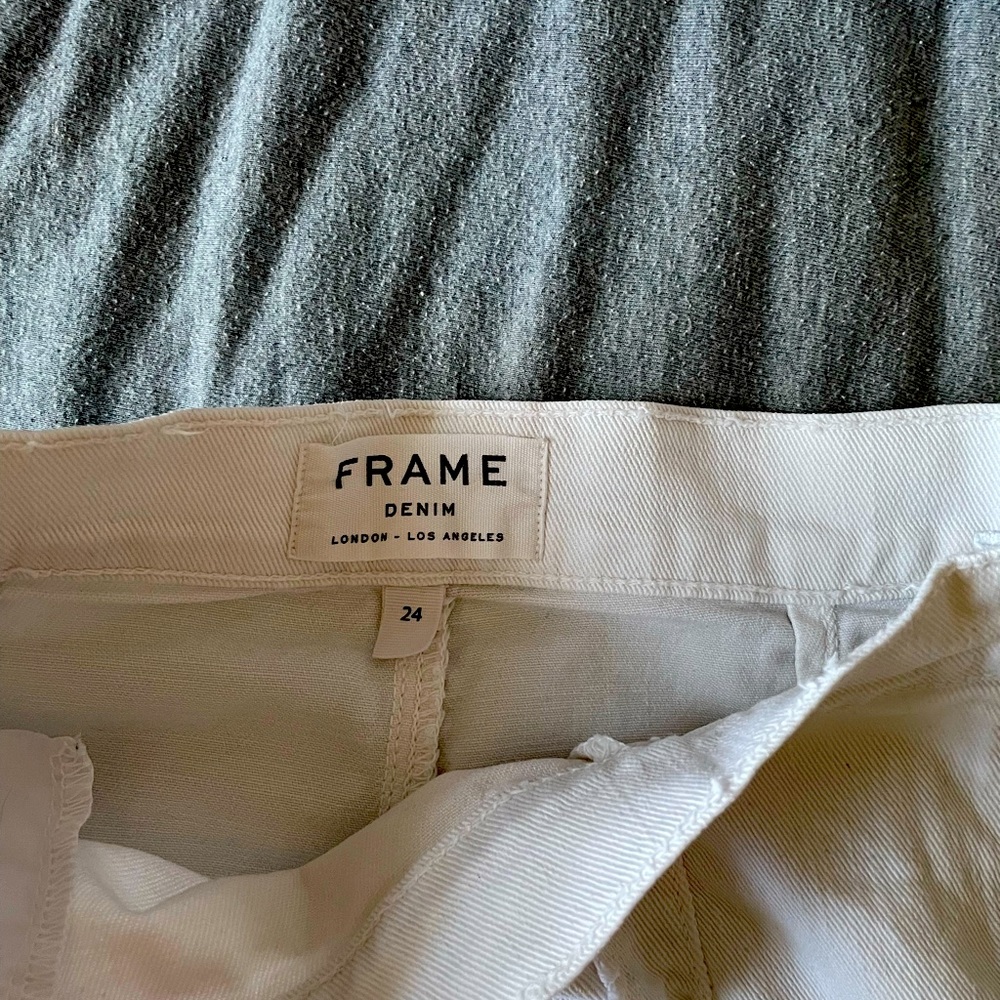 White denim skirt from frame